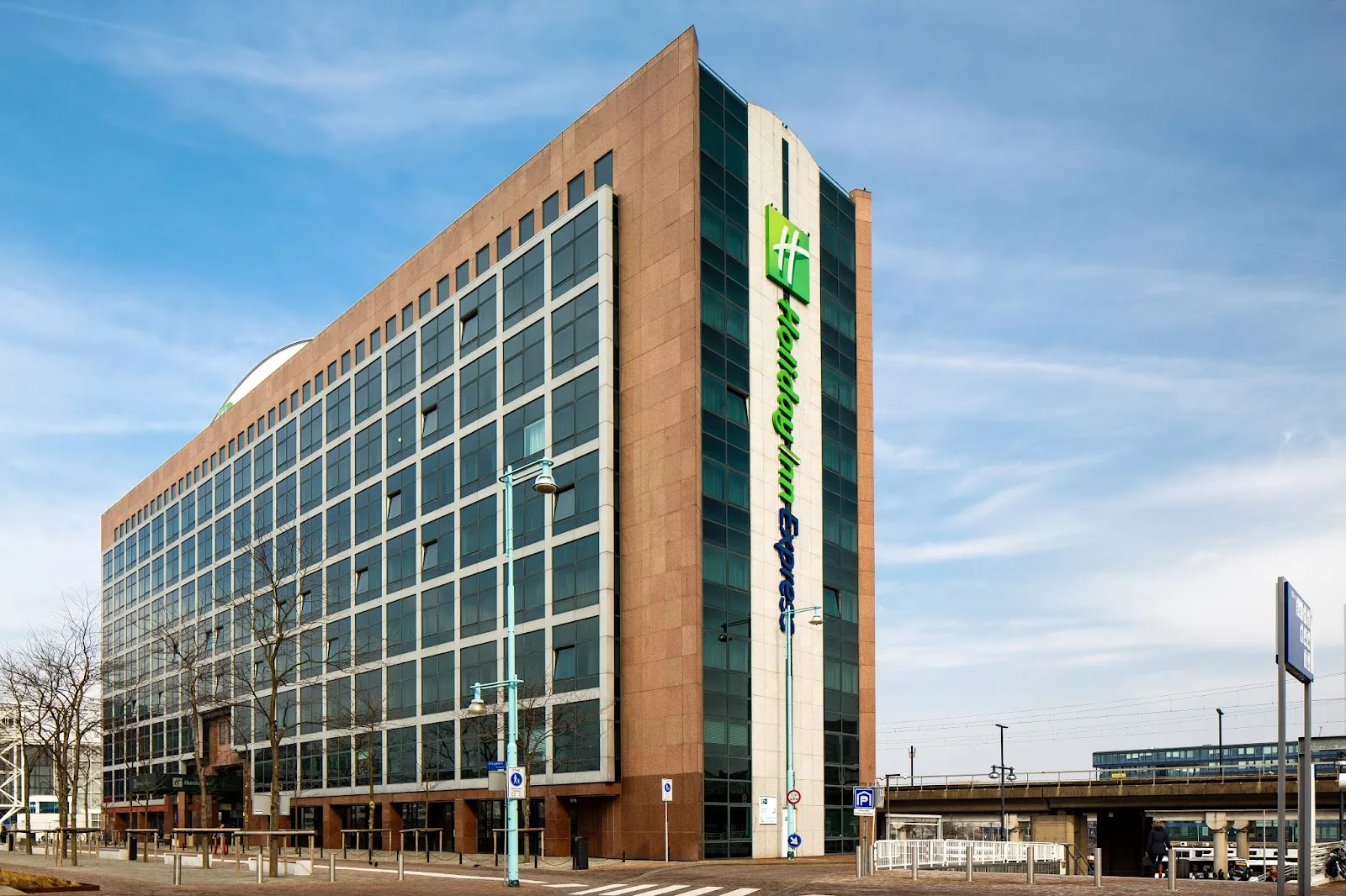 Holiday Inn Express Amsterdam - Sloterdijk Station באמסטרדם