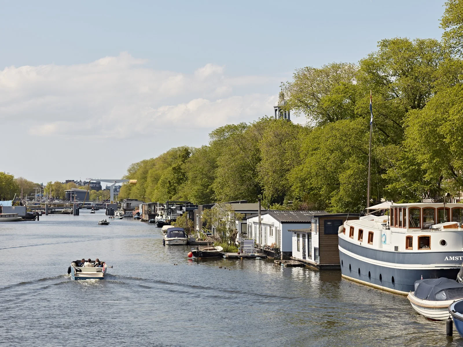 YAYS Amsterdam Maritime באמסטרדם